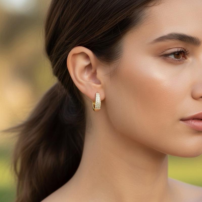 Orecchini a Cerchio con Cristalli Gold & Silver – Eleganti e Luminosi